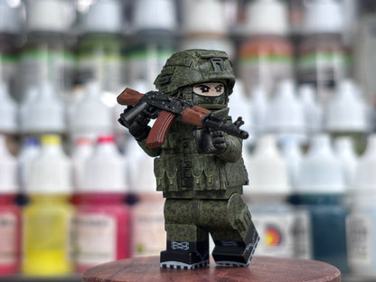 「WU」Russian camouflage figurine
