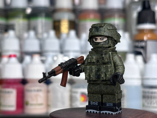 「WU」Russian camouflage figurine